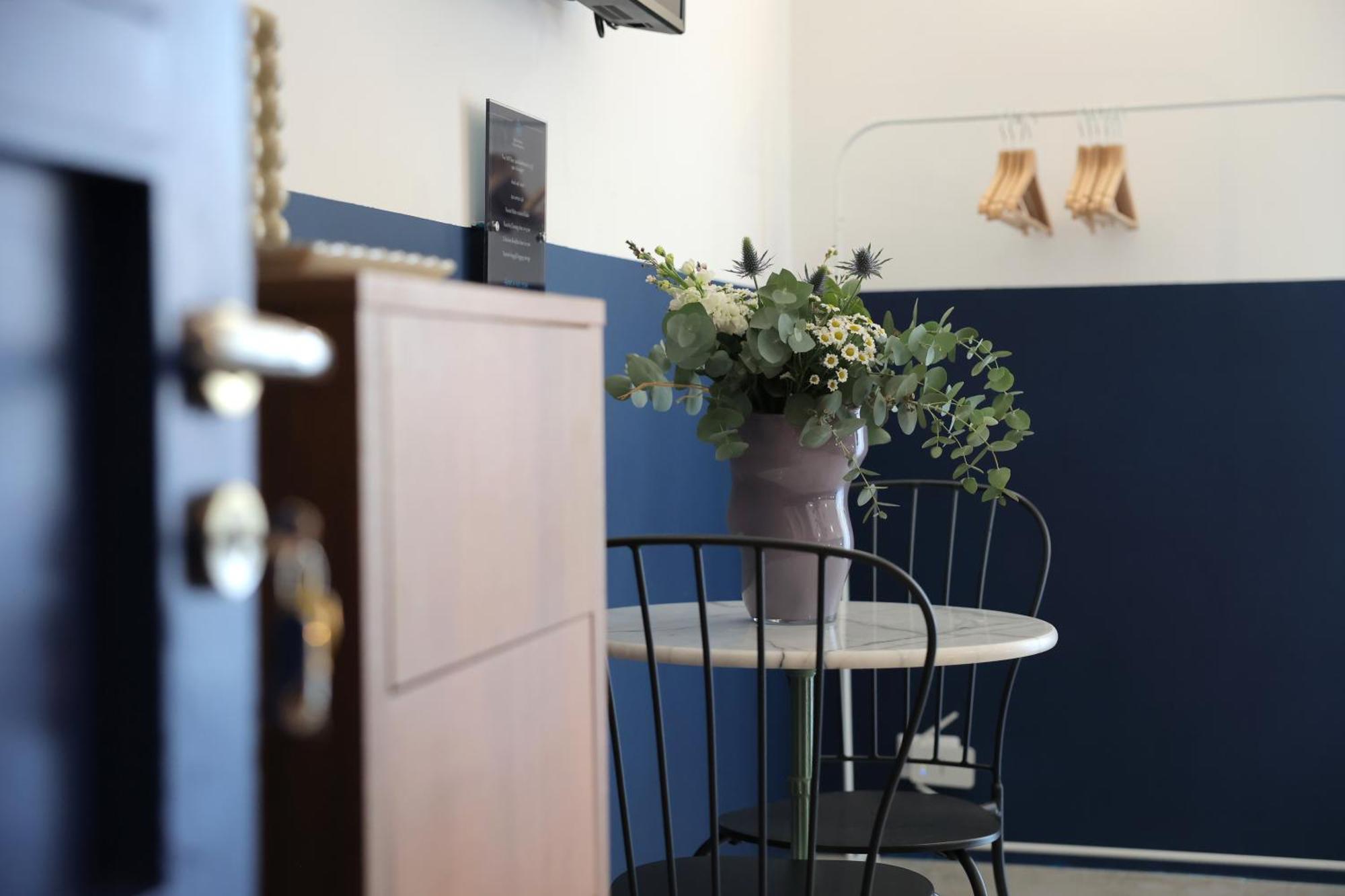 Salotto Borbonico Bed & Breakfast เนเปิลส์ ภายนอก รูปภาพ