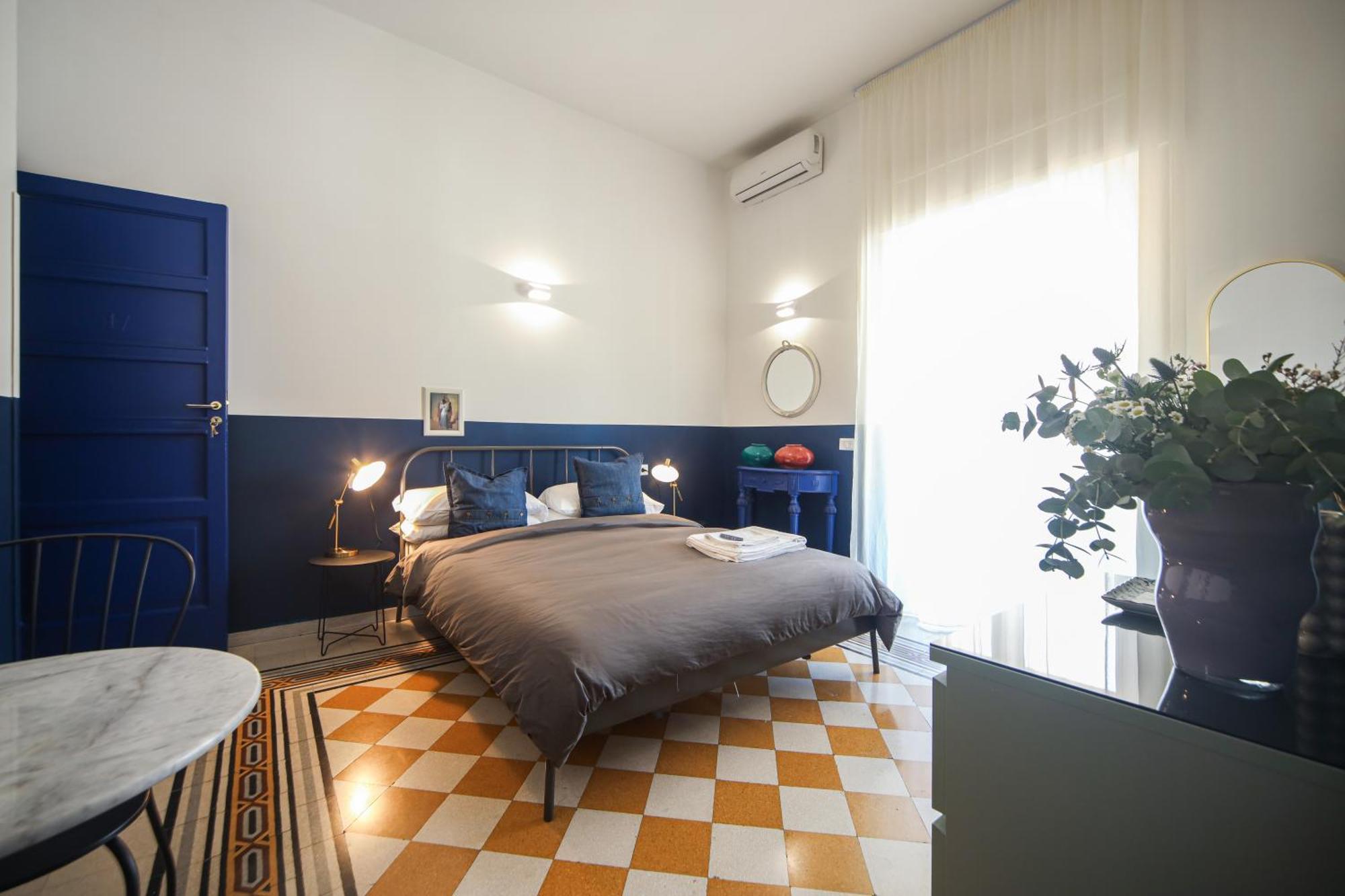 Salotto Borbonico Bed & Breakfast เนเปิลส์ ภายนอก รูปภาพ