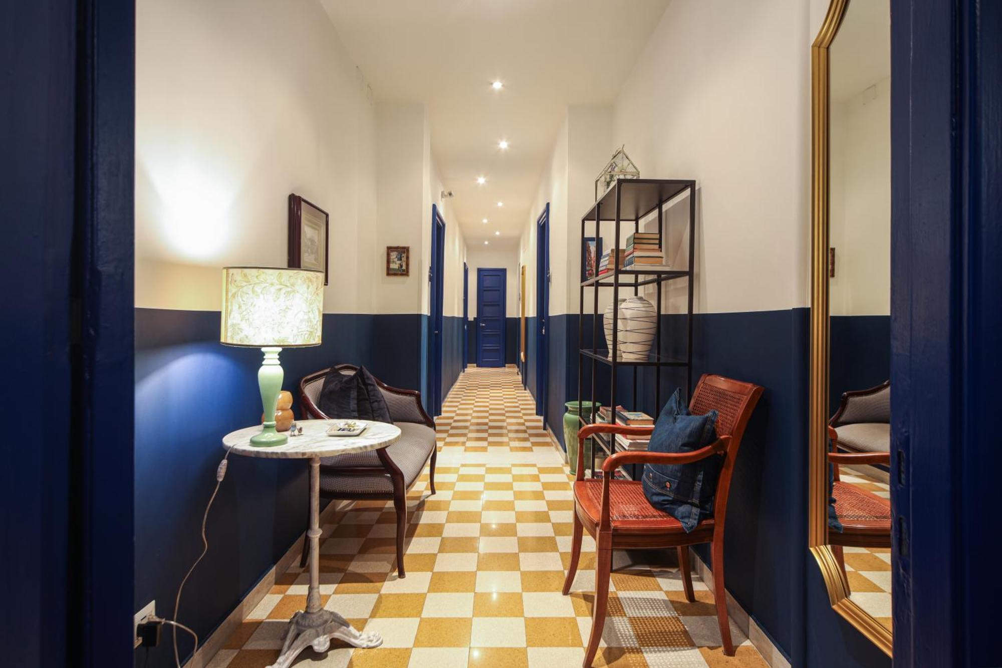 Salotto Borbonico Bed & Breakfast เนเปิลส์ ภายนอก รูปภาพ